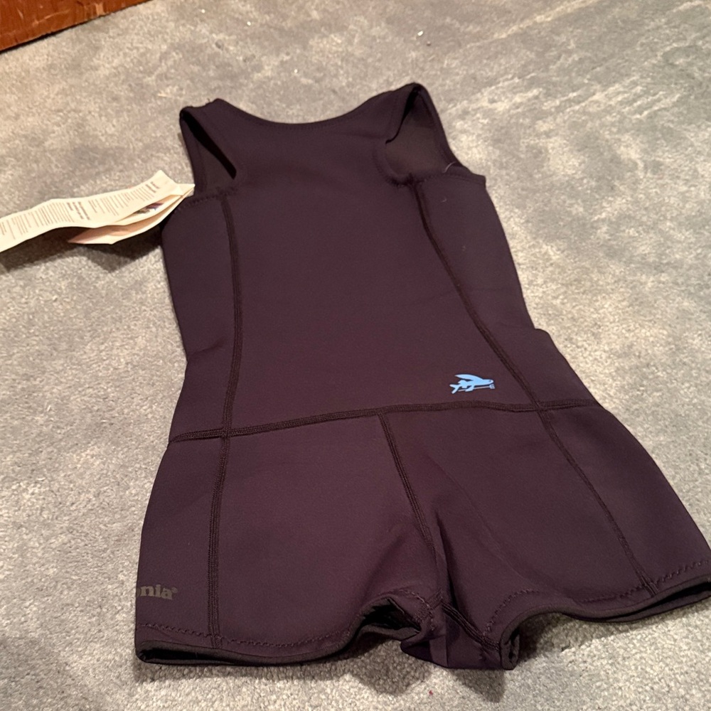 Patagonia R1 Spring Jane Black Shorty Wetsuit Size 8 Women’s - Picture 7 of 9
